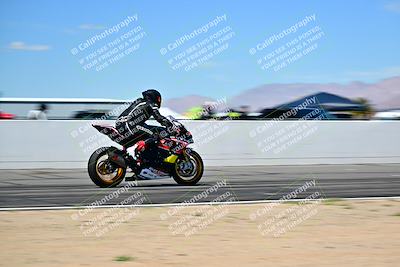 media/Mar-25-2024-Moto Forza (Mon) [[8d4319bd68]]/2-Advanced Group/Session 4 Front Straight Speed Pans/